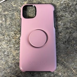iPhone 11 Pro Max Otterbox Otterpop case